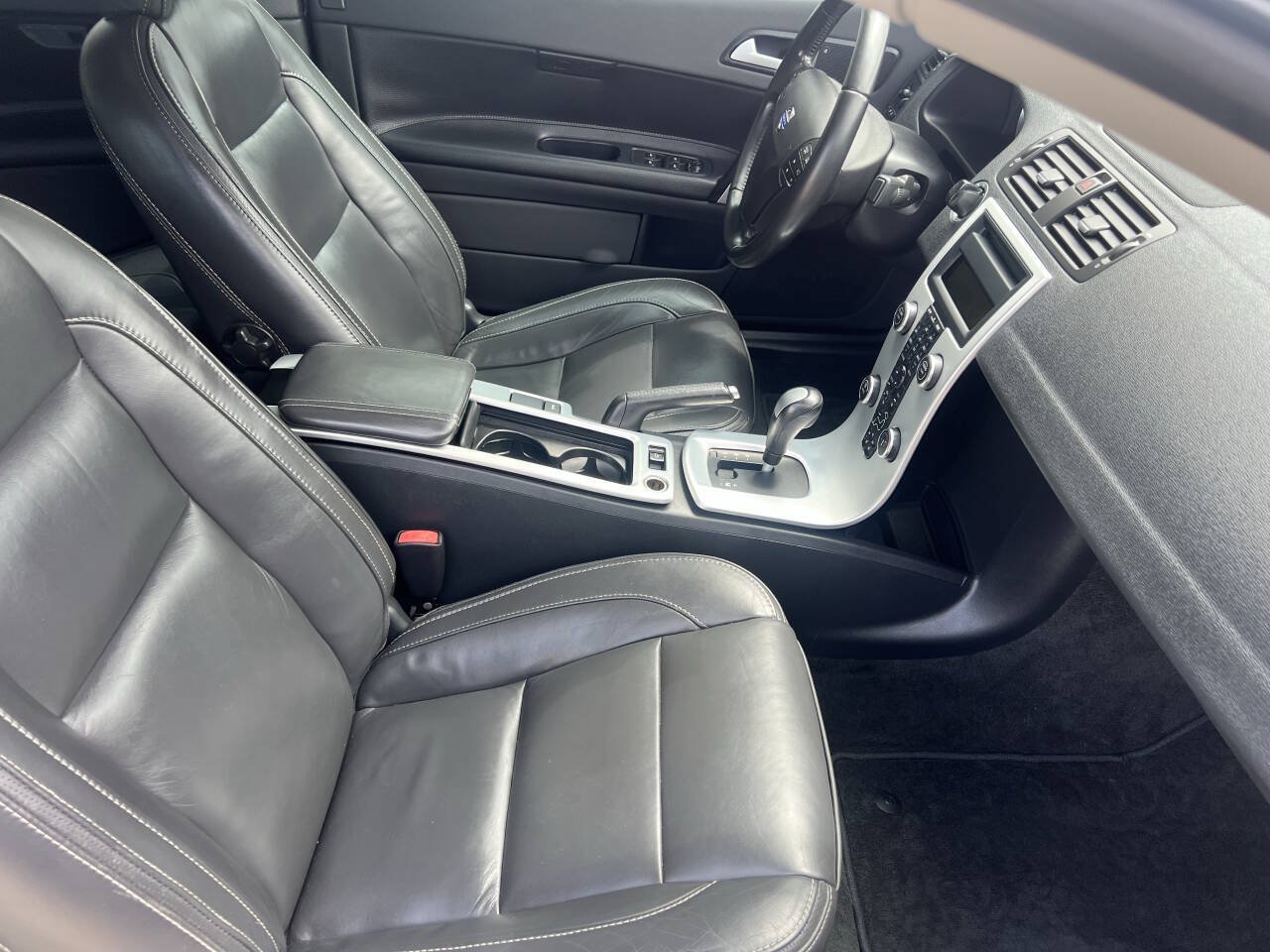 Used 2012 Volvo C70 T5 FWD image 16