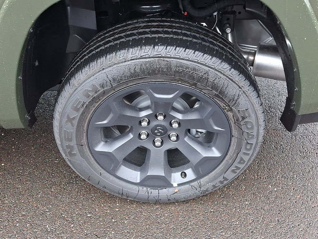 New 2027 RAM 1500 4x4 Crew Cab image 6