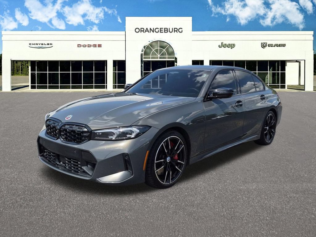 Used 2023 BMW M340i RWD image 5