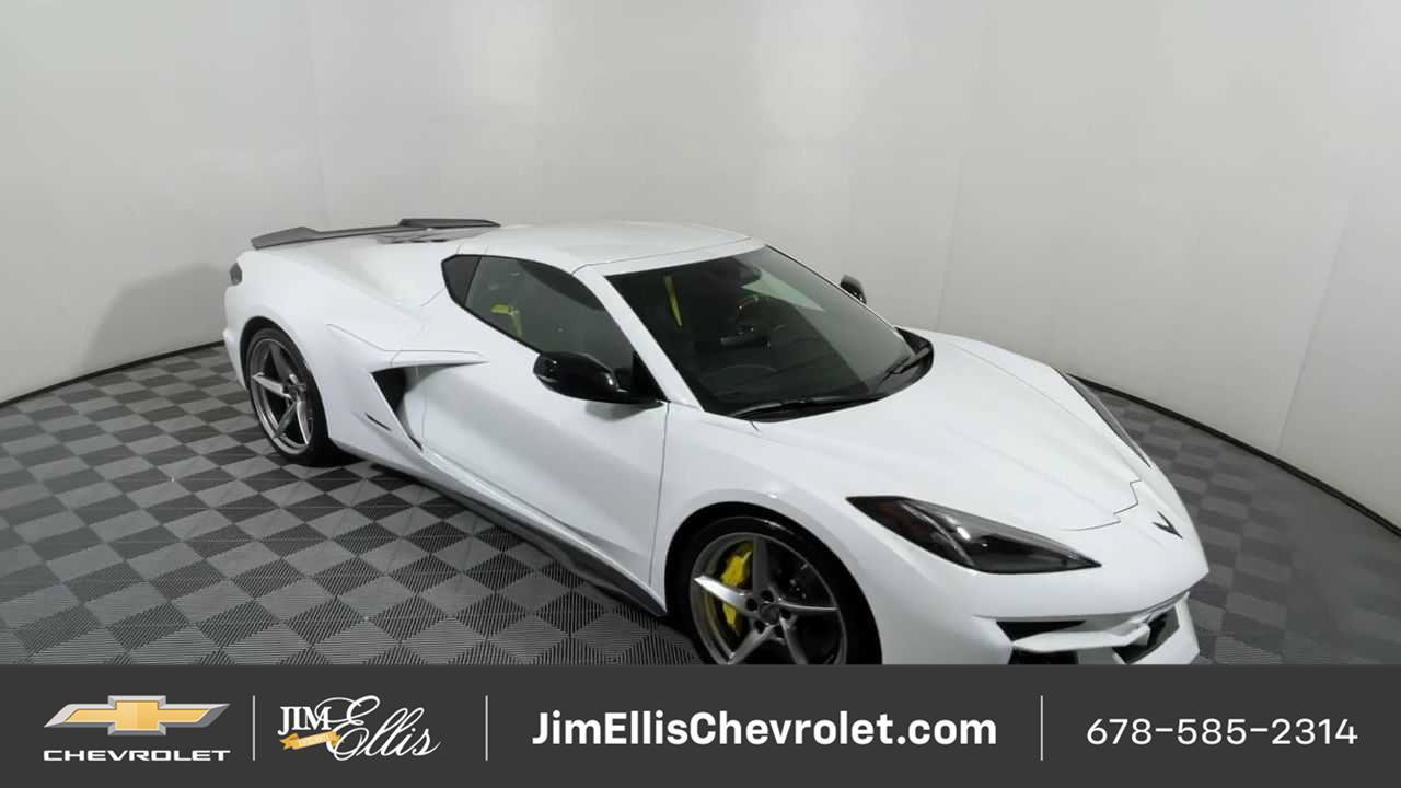 New 2025 Chevrolet Corvette E-Ray w/ ZER Performance Package AWD/4WD image 4