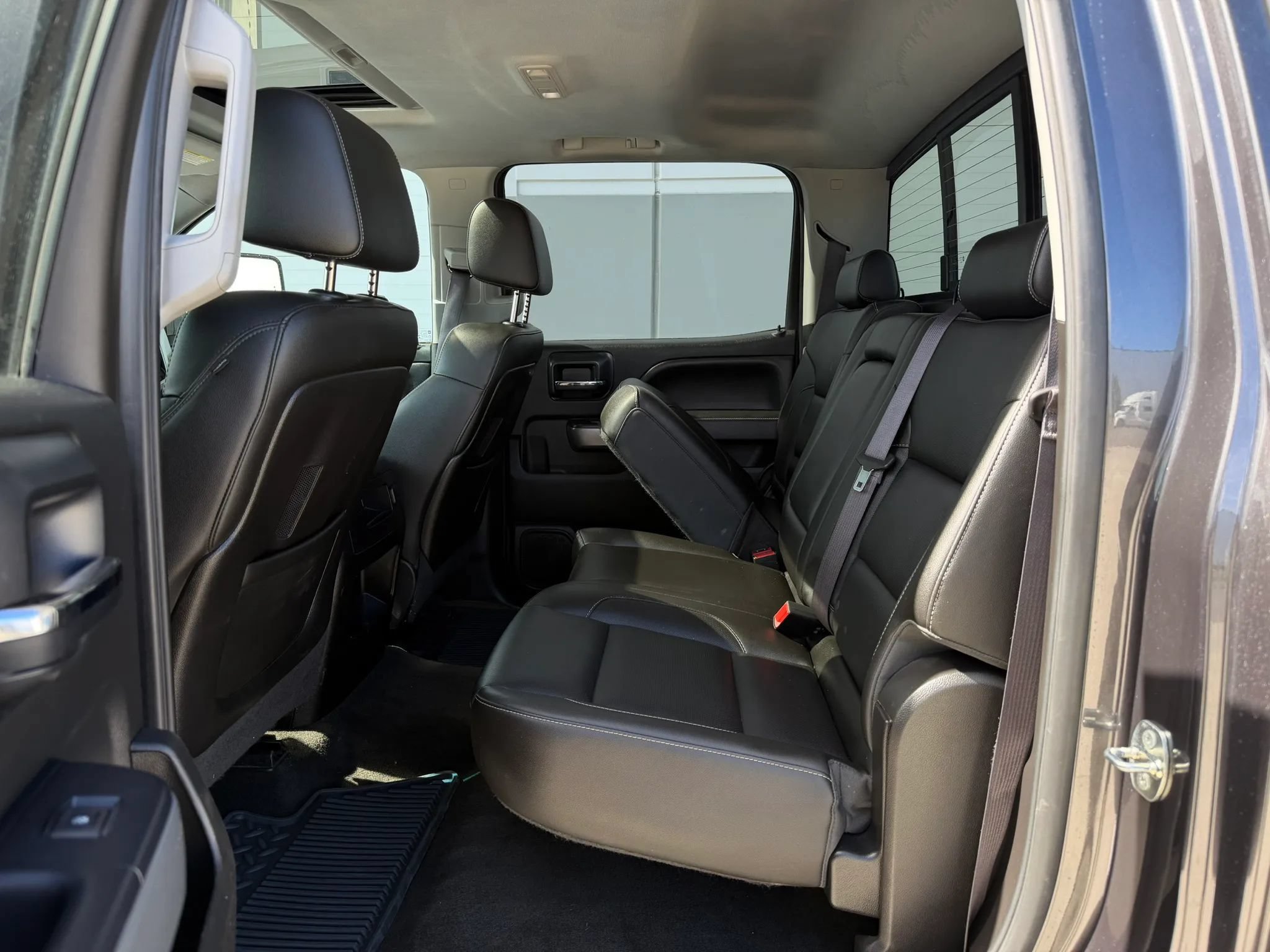 Used 2015 Chevrolet Silverado 3500 LTZ w/ Duramax Plus Package AWD/4WD image 11