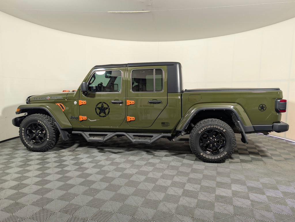 Used 2021 Jeep Gladiator Sport AWD/4WD image 5