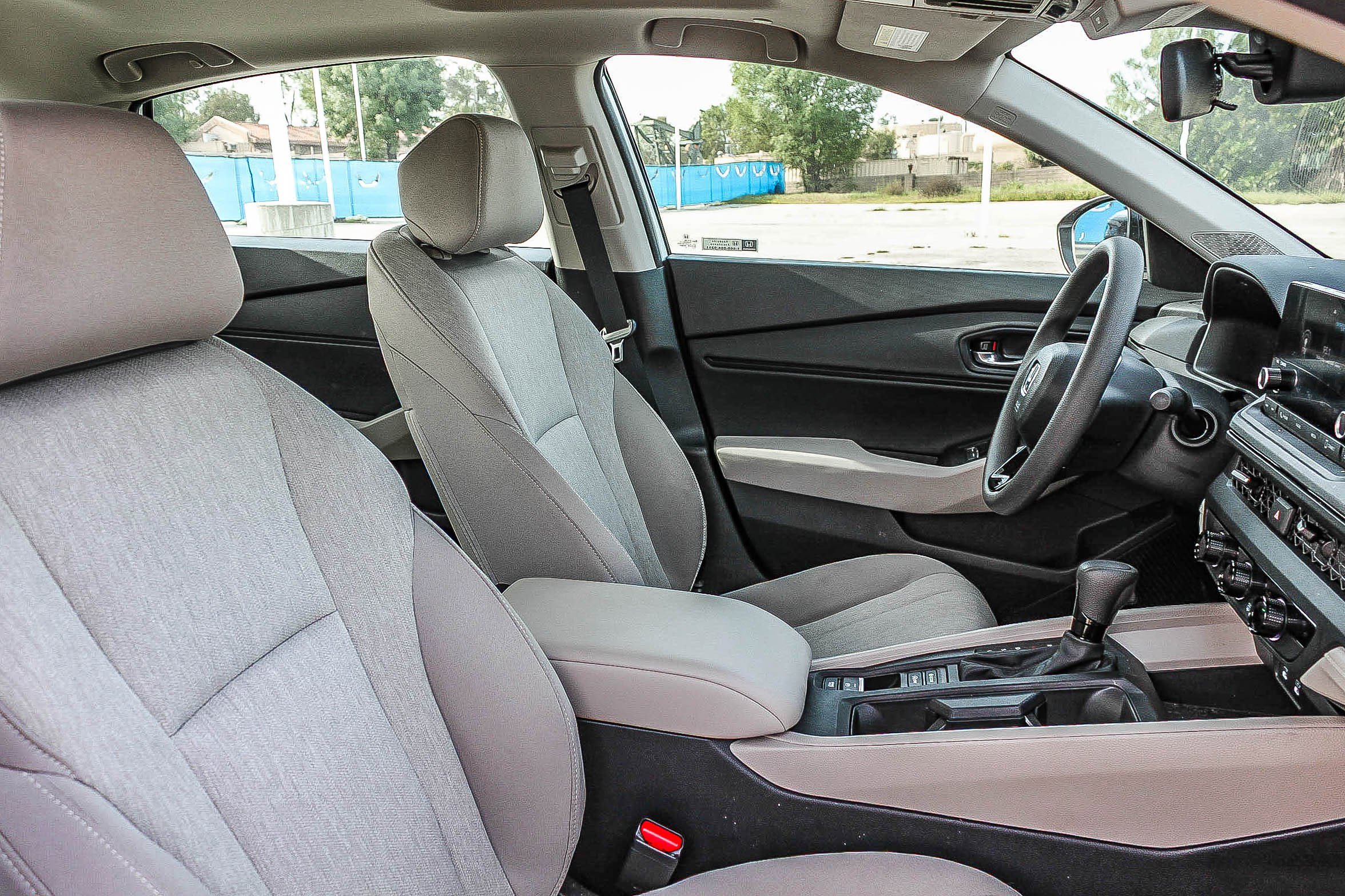 Used 2025 Honda Accord SE image 18