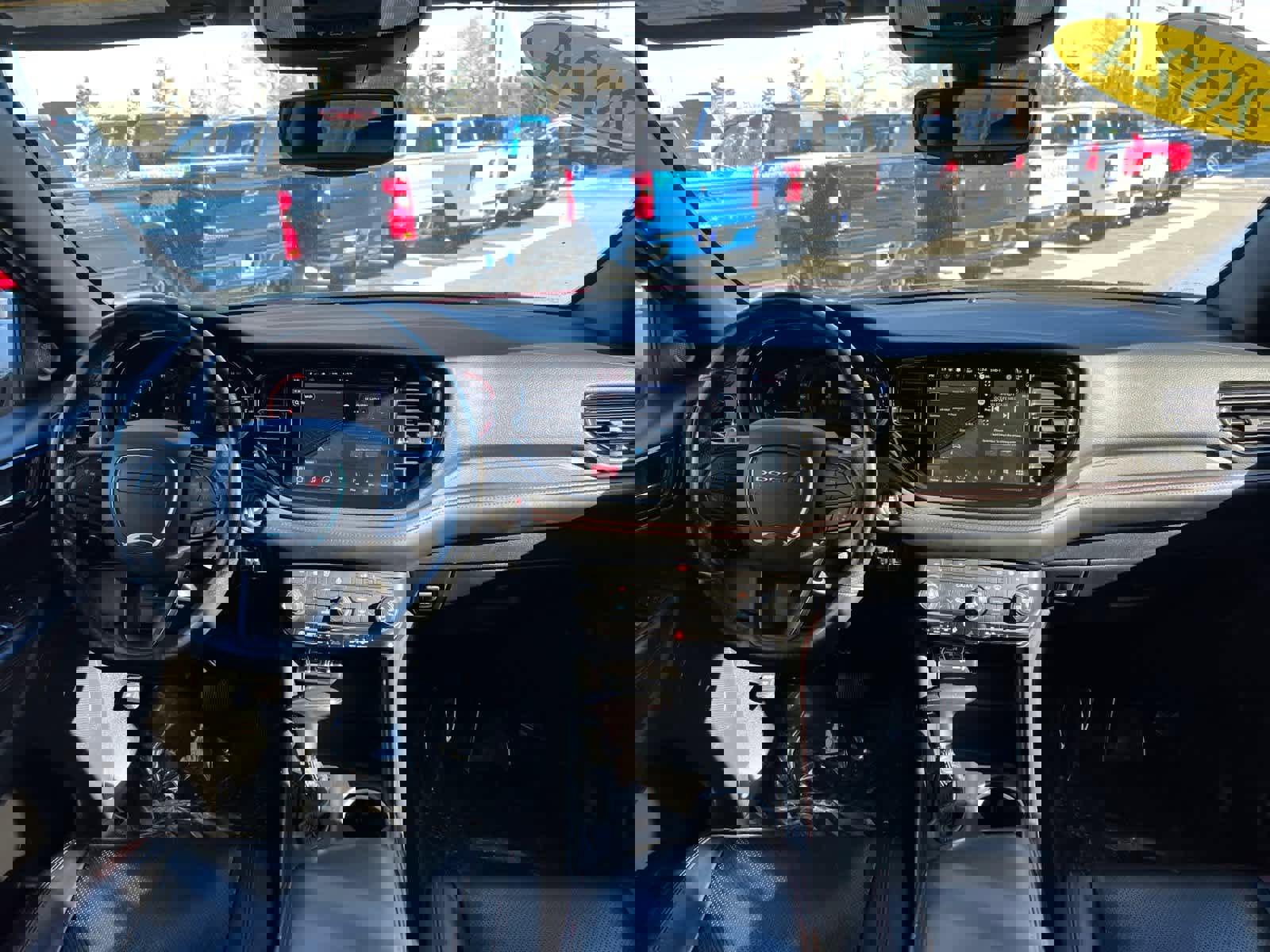 Used 2024 Dodge Durango GT image 33