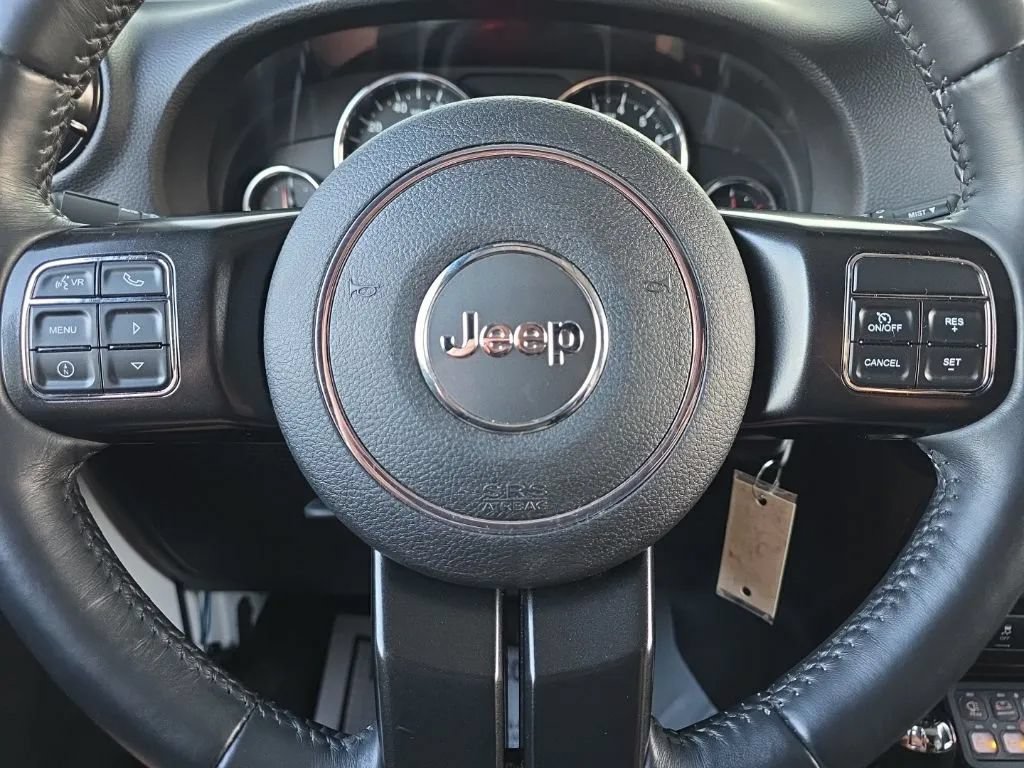 Used 2017 Jeep Wrangler Unlimited Sahara AWD/4WD image 21