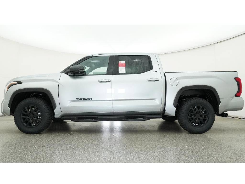 New 2026 Toyota Tundra SR5 AWD/4WD image 19