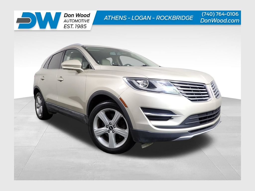 Used 2017 Lincoln MKC Premiere AWD/4WD image 1