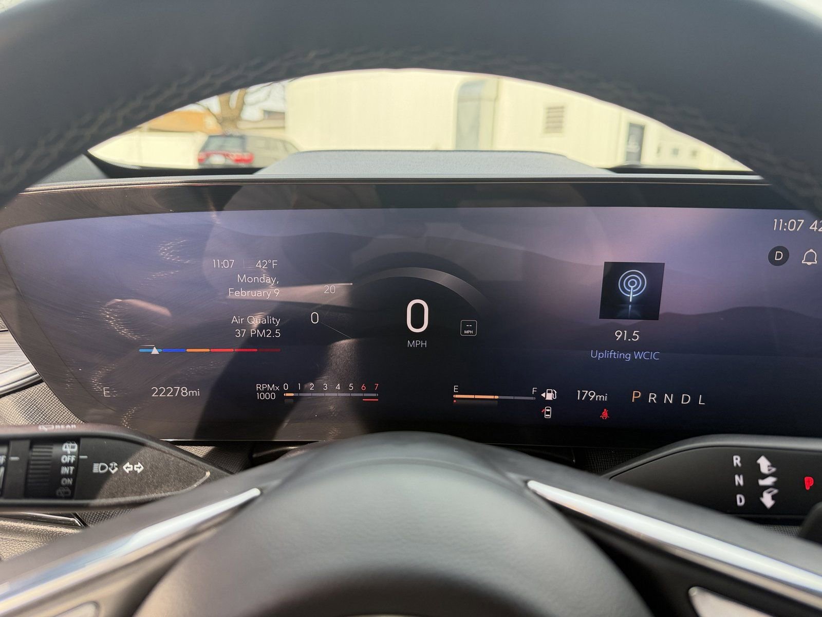 Used 2025 Buick Enclave Preferred image 17