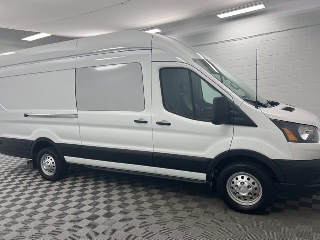 Used 2024 Ford Transit 350 148 High Roof Extended AWD image 4