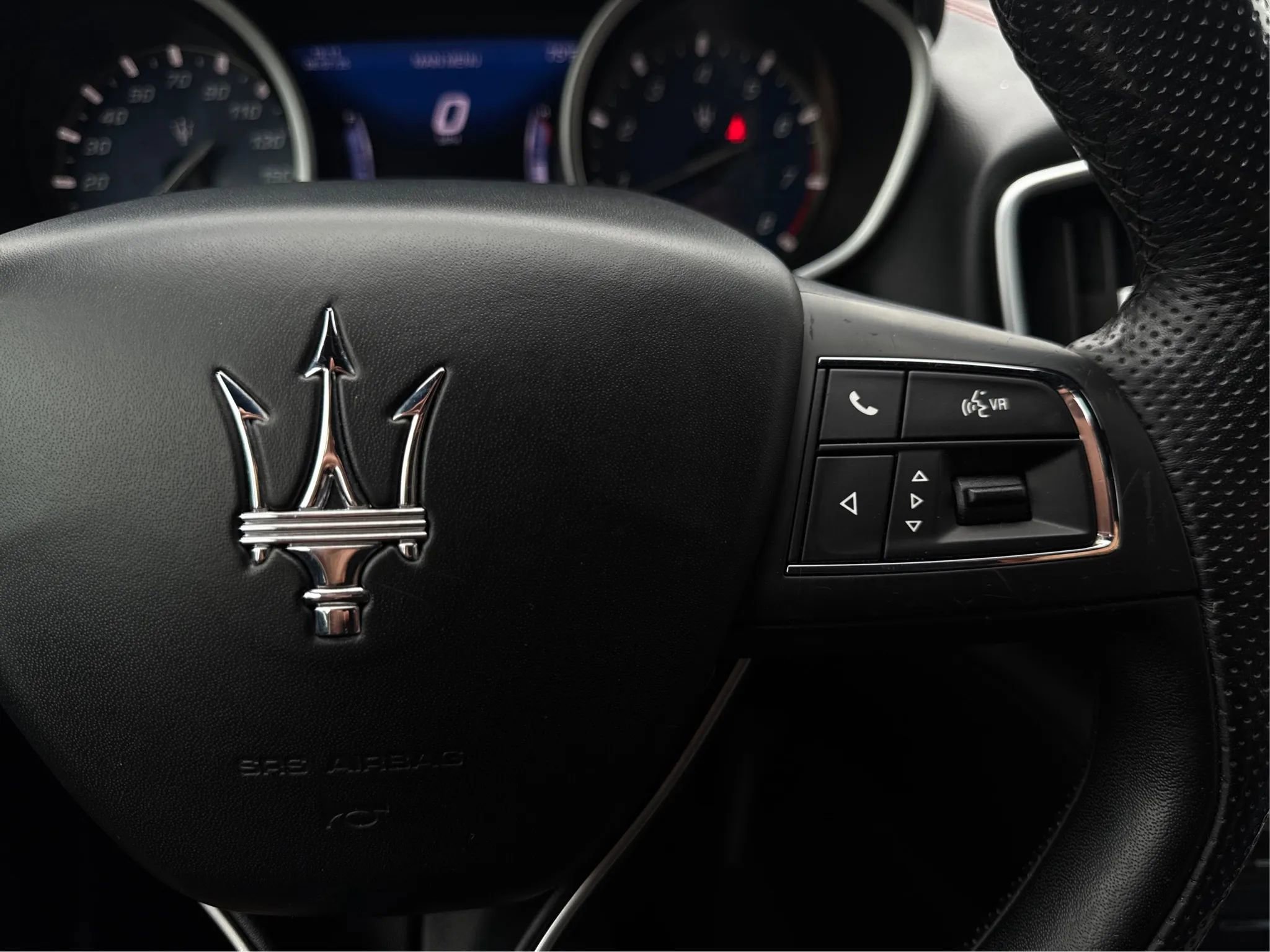 Used 2020 Maserati Ghibli S image 31