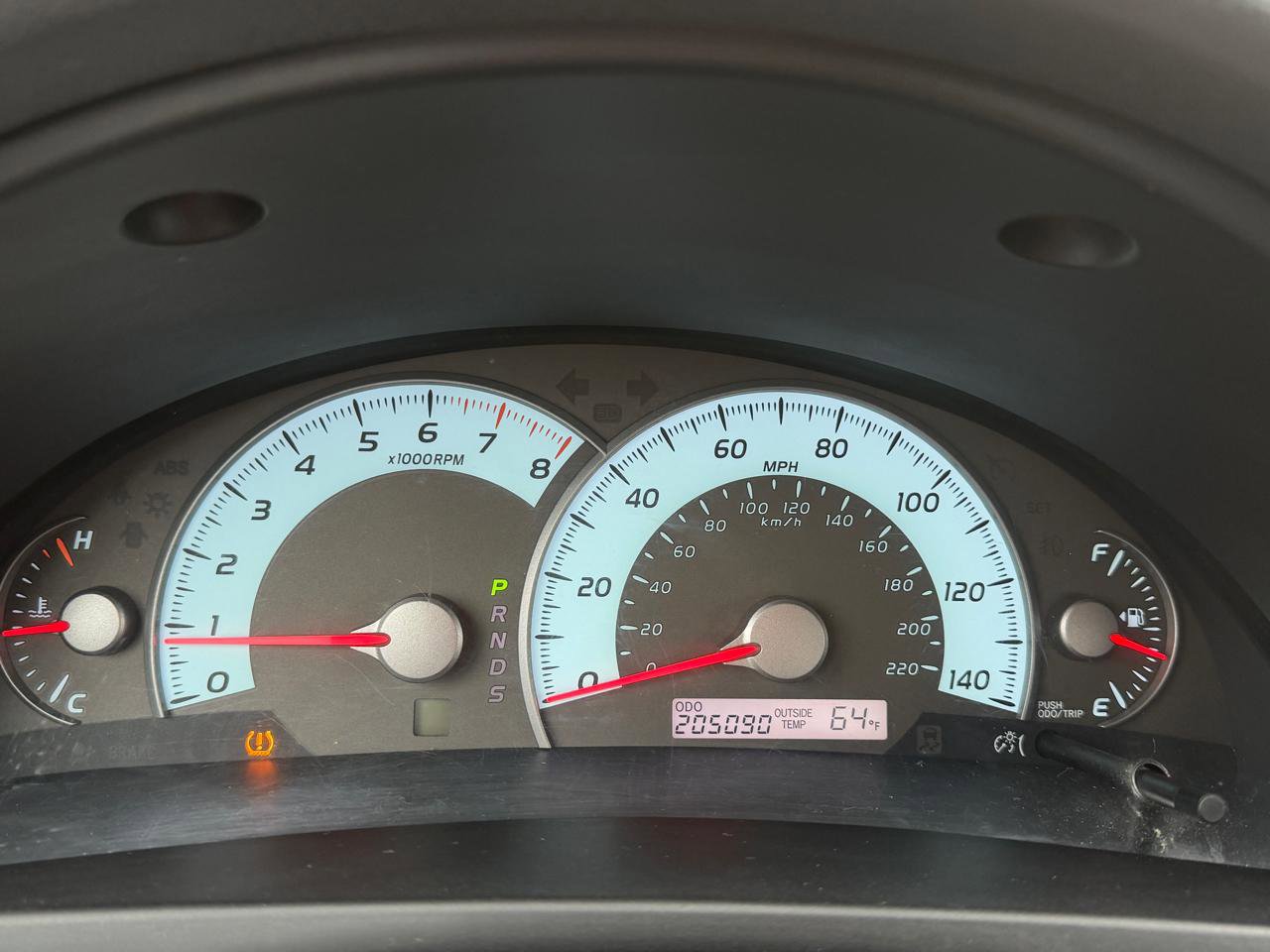 Used 2010 Toyota Camry SE FWD image 16