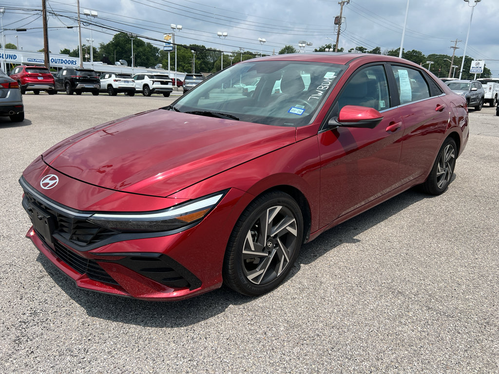 Used 2024 Hyundai Elantra Limited FWD image 1