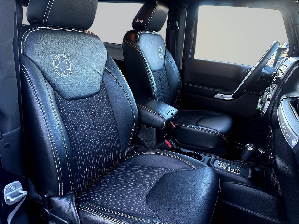 Used 2013 Jeep Wrangler Sport AWD/4WD image 31