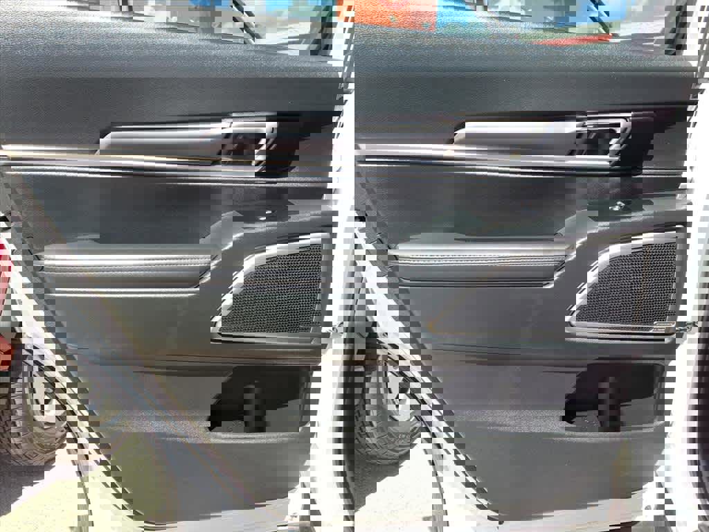 Used 2025 Kia Telluride S image 20