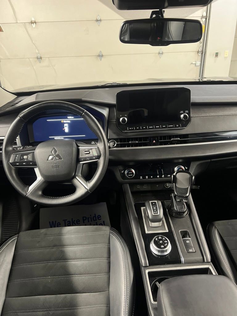 Used 2024 Mitsubishi Outlander SE AWD/4WD image 9