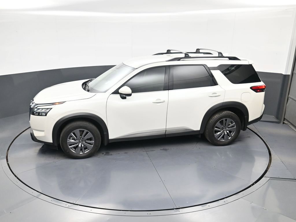 Used 2024 Nissan Pathfinder SV w/ Cargo Package FWD image 28
