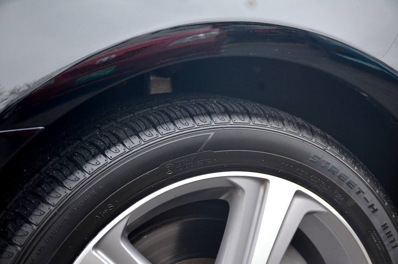 Used 2016 Lexus RC 300 AWD w/ Navigation System Package image 10