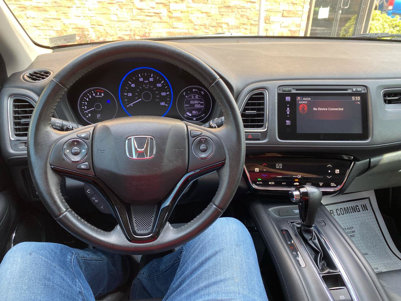 Used 2017 Honda HR-V EX-L image 11