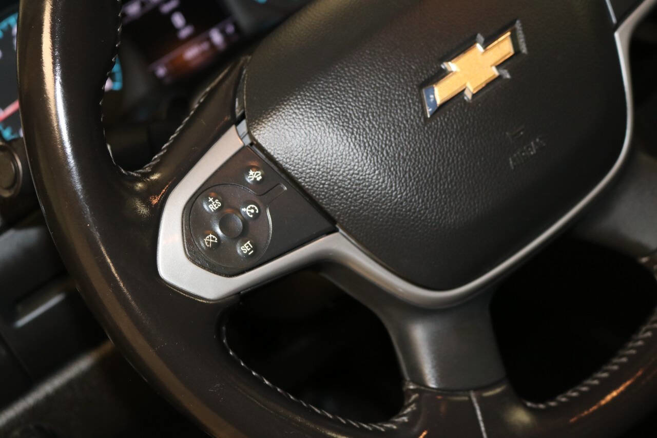 Used 2022 Chevrolet Colorado LT w/ Fleet Safety Package image 40