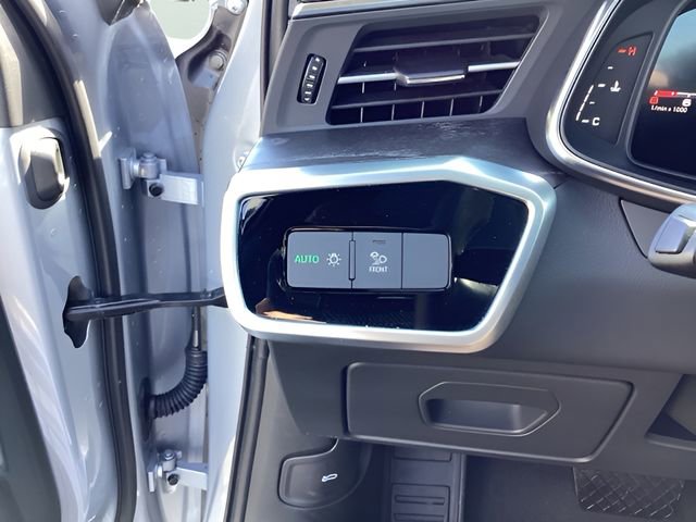 Used 2024 Audi A6 Premium Plus image 20