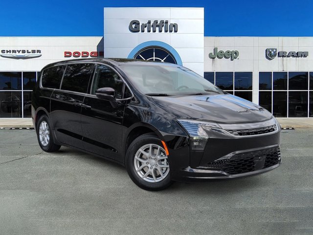 New 2027 Chrysler Pacifica Select FWD image 1