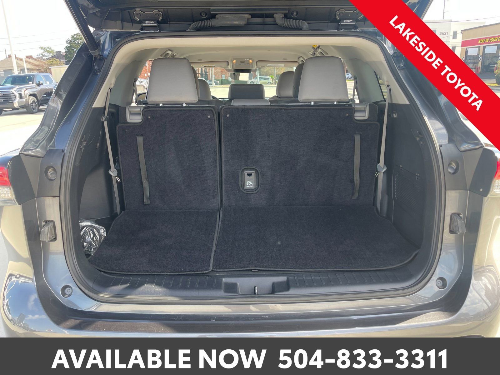 Used 2023 Toyota Highlander LE image 15