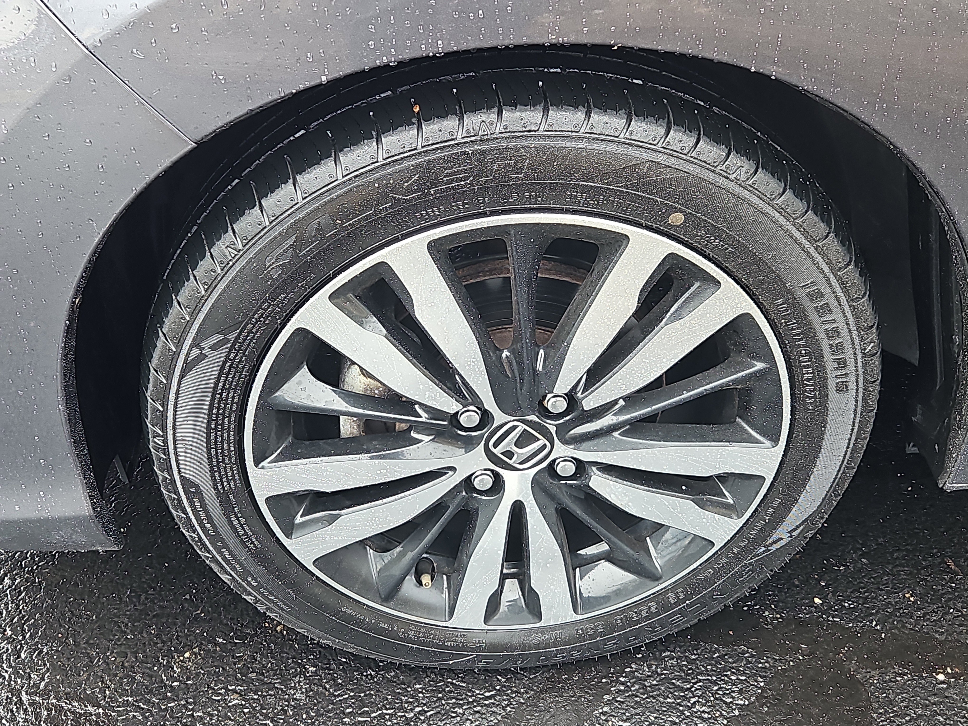 Used 2020 Honda Fit EX image 4