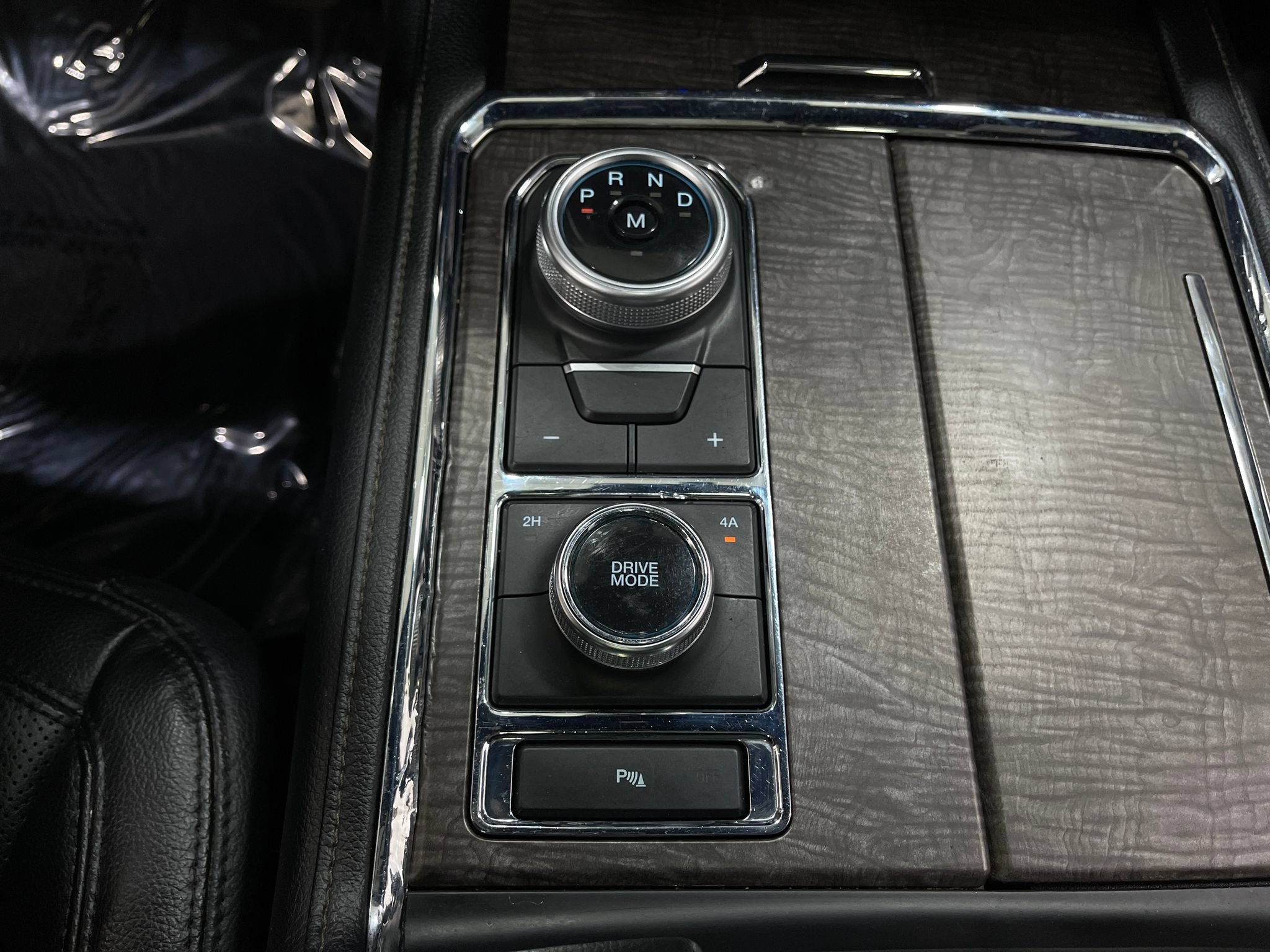 Used 2021 Ford Expedition Max Limited AWD/4WD image 29