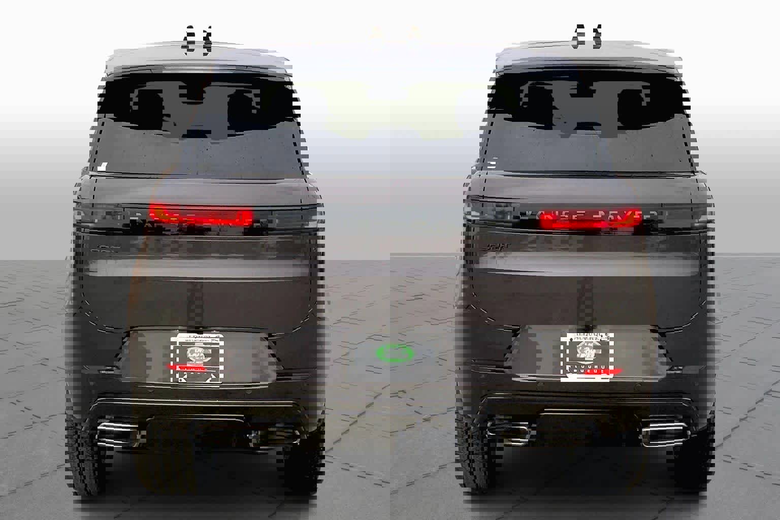 New 2026 Land Rover Range Rover Sport Dynamic SE image 4