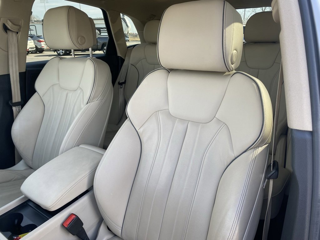 Used 2024 Audi Q5 2.0T Premium Plus image 11