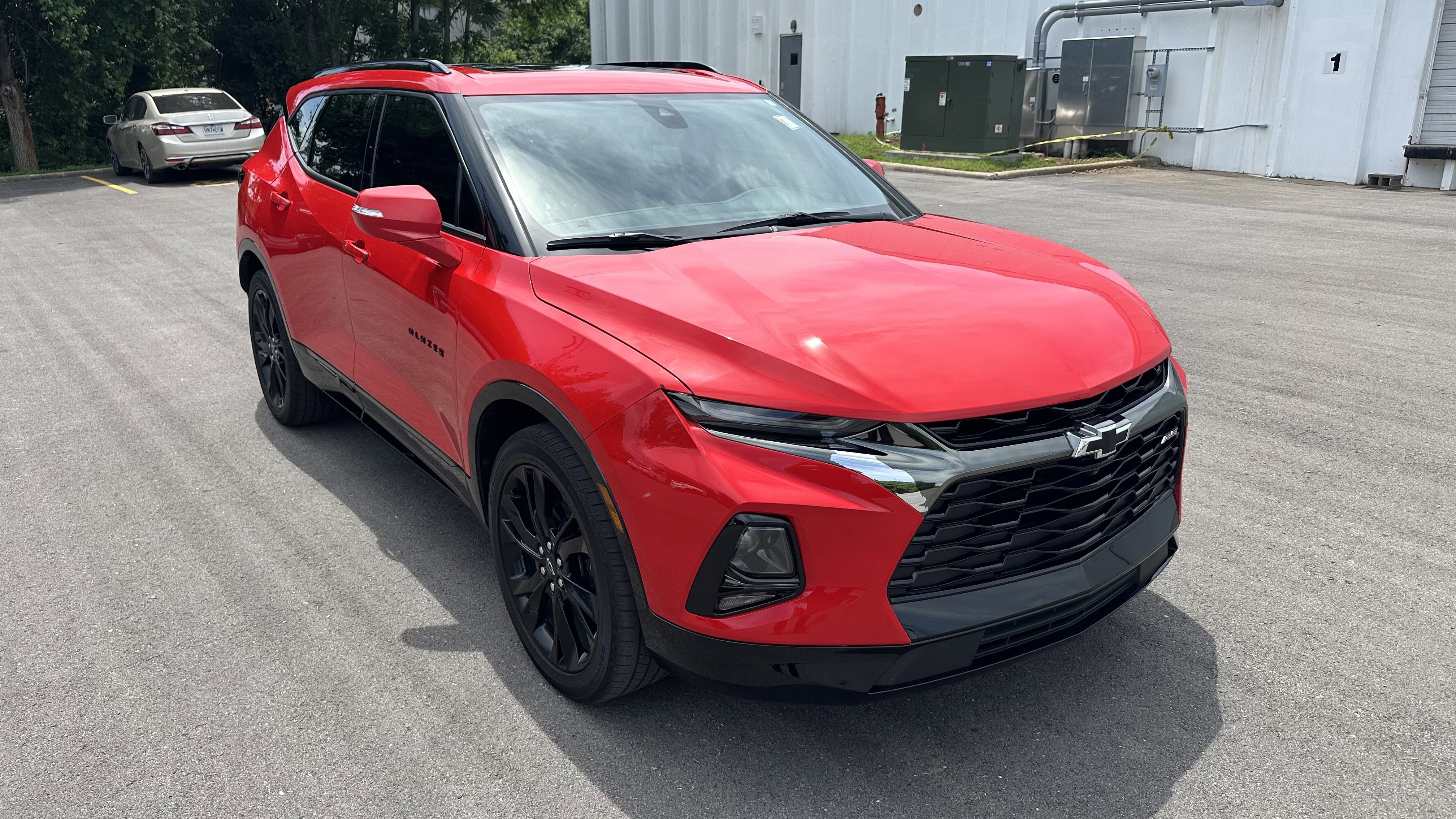 Used 2021 Chevrolet Blazer RS w/ Enhanced Convenience Package AWD/4WD image 2