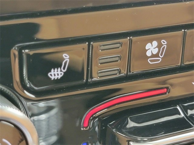 New 2025 Jeep Grand Cherokee L Summit image 36