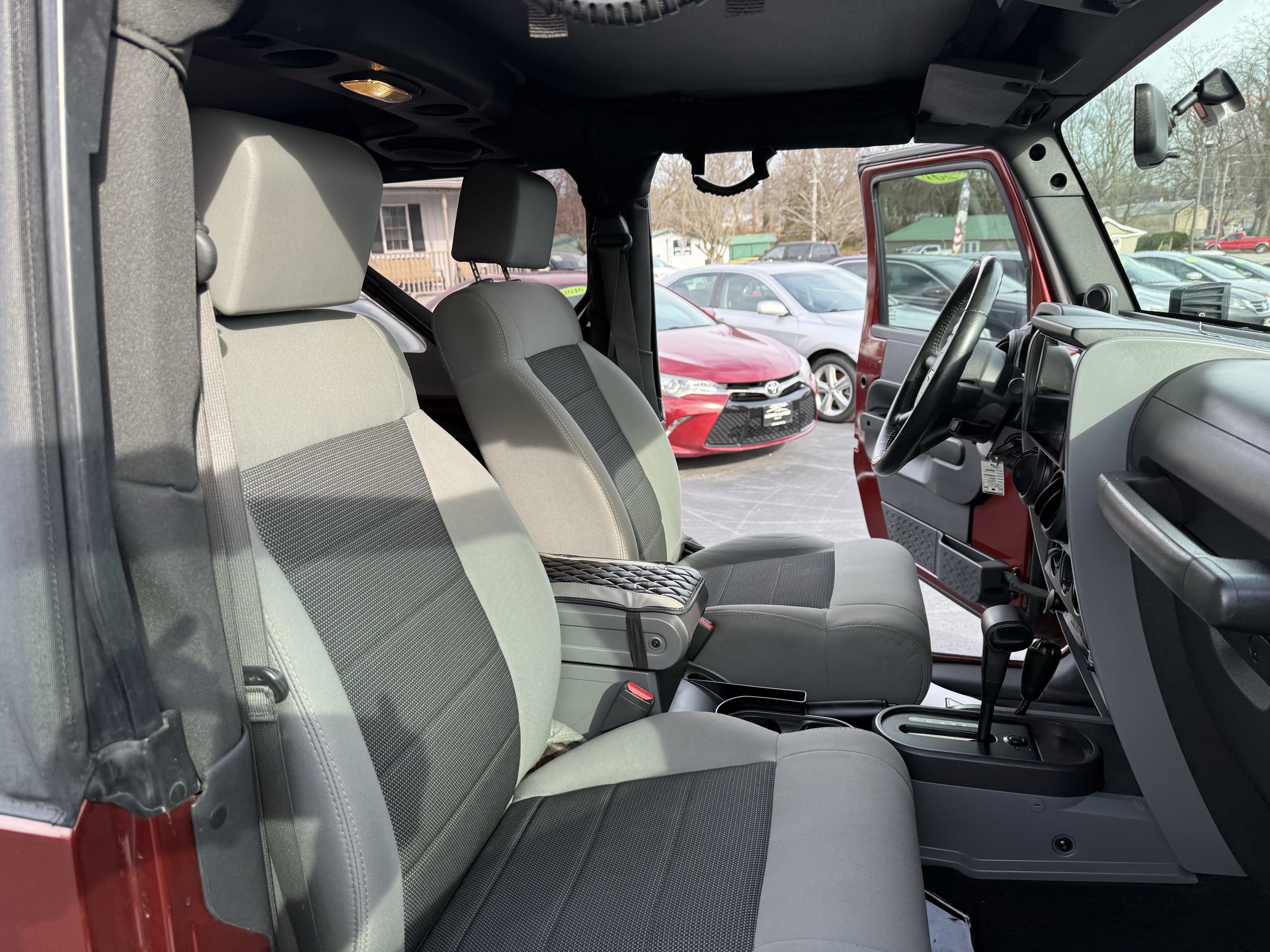 Used 2008 Jeep Wrangler X image 18