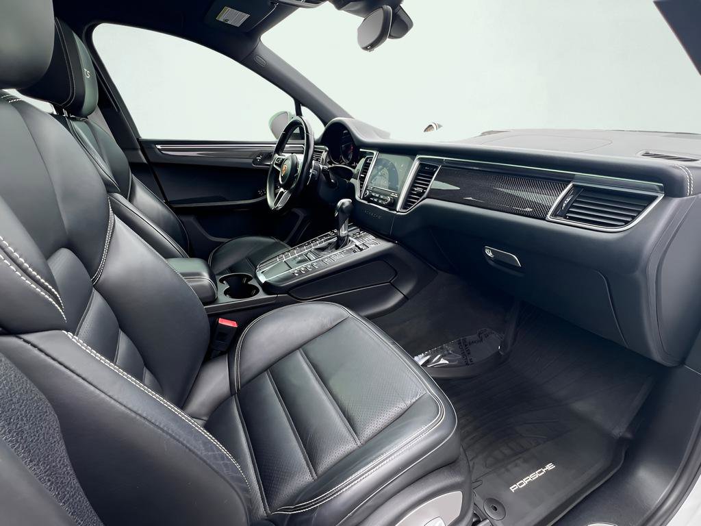 Used 2018 Porsche Macan GTS image 30