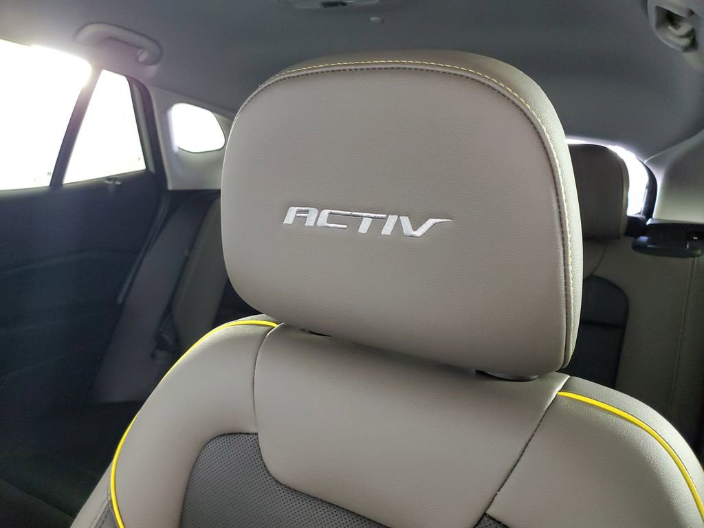 Used 2026 Chevrolet Trax ACTIV image 30