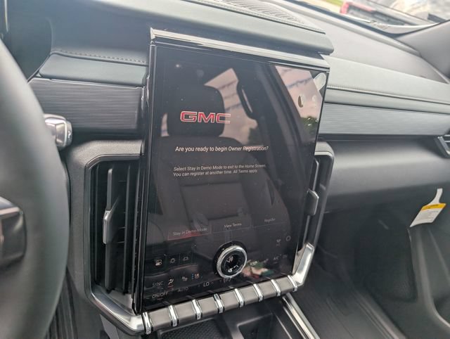 New 2026 GMC Acadia AT4 w/ Super Cruise Package AWD/4WD image 19