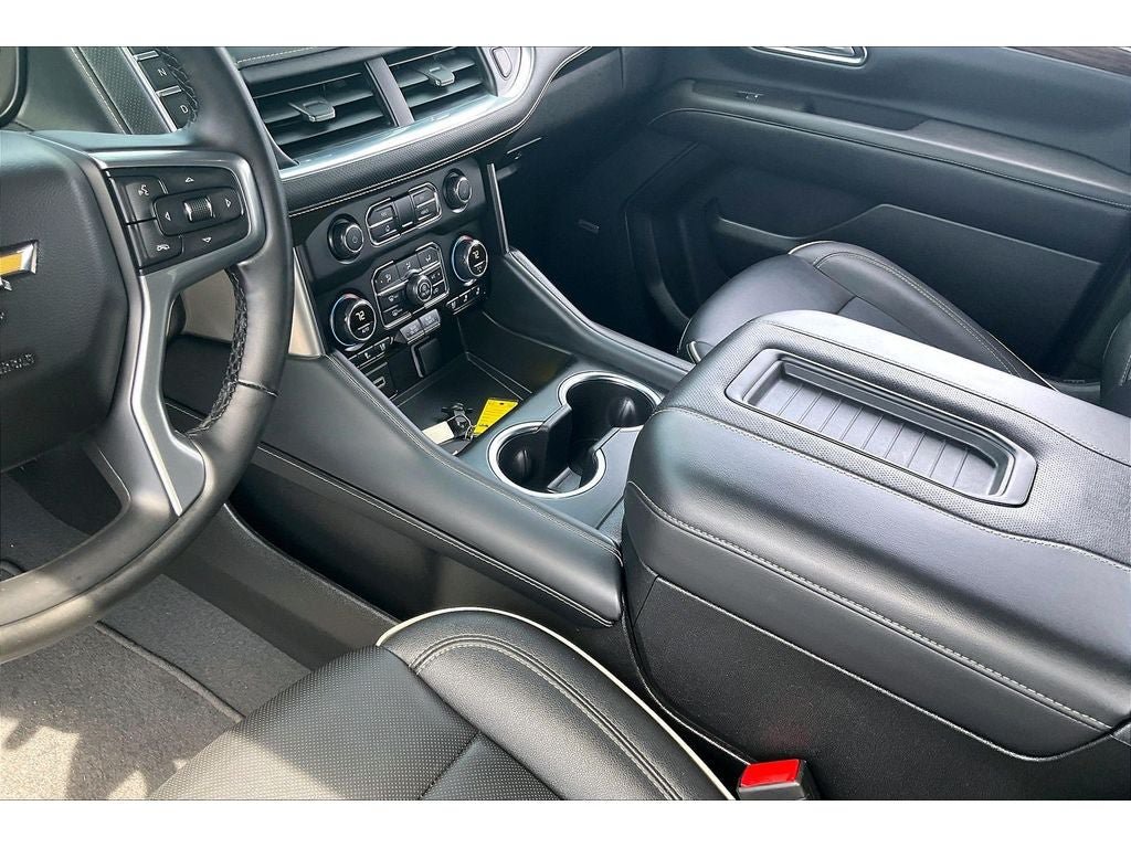Used 2024 Chevrolet Suburban Premier w/ Max Trailering Package AWD/4WD image 19