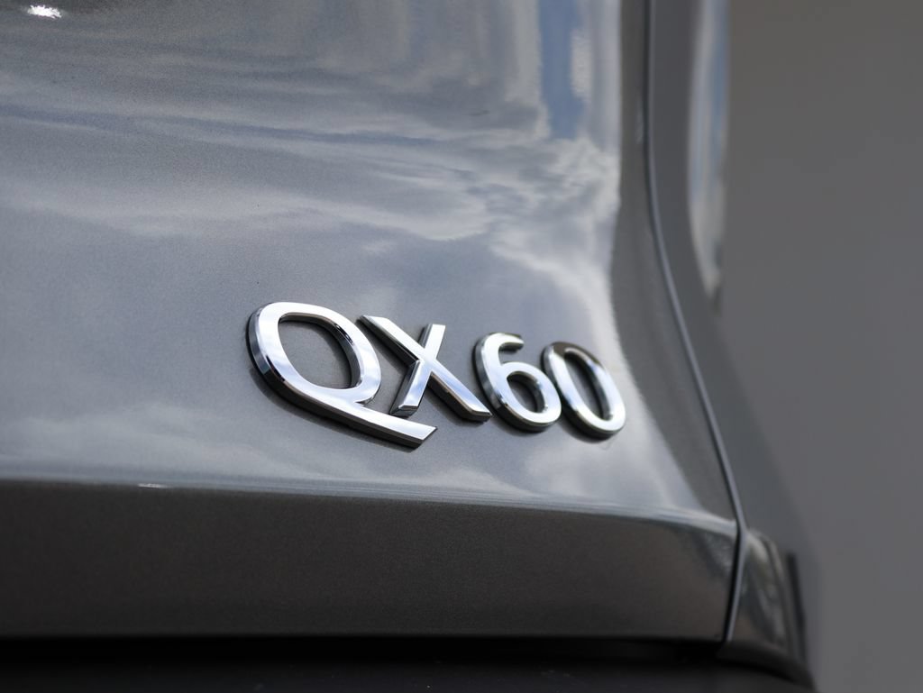 Certified 2025 INFINITI QX60 Sensory w/ Vision Package AWD/4WD image 39