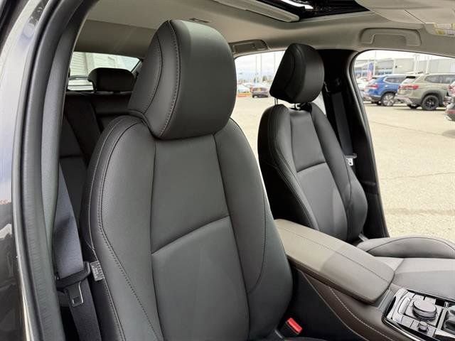 New 2025 MAZDA CX-30 2.5 Turbo w/ Premium Plus Pkg image 21