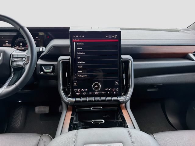 Used 2026 GMC Yukon Denali w/ Sun & Power Step Package RWD image 20