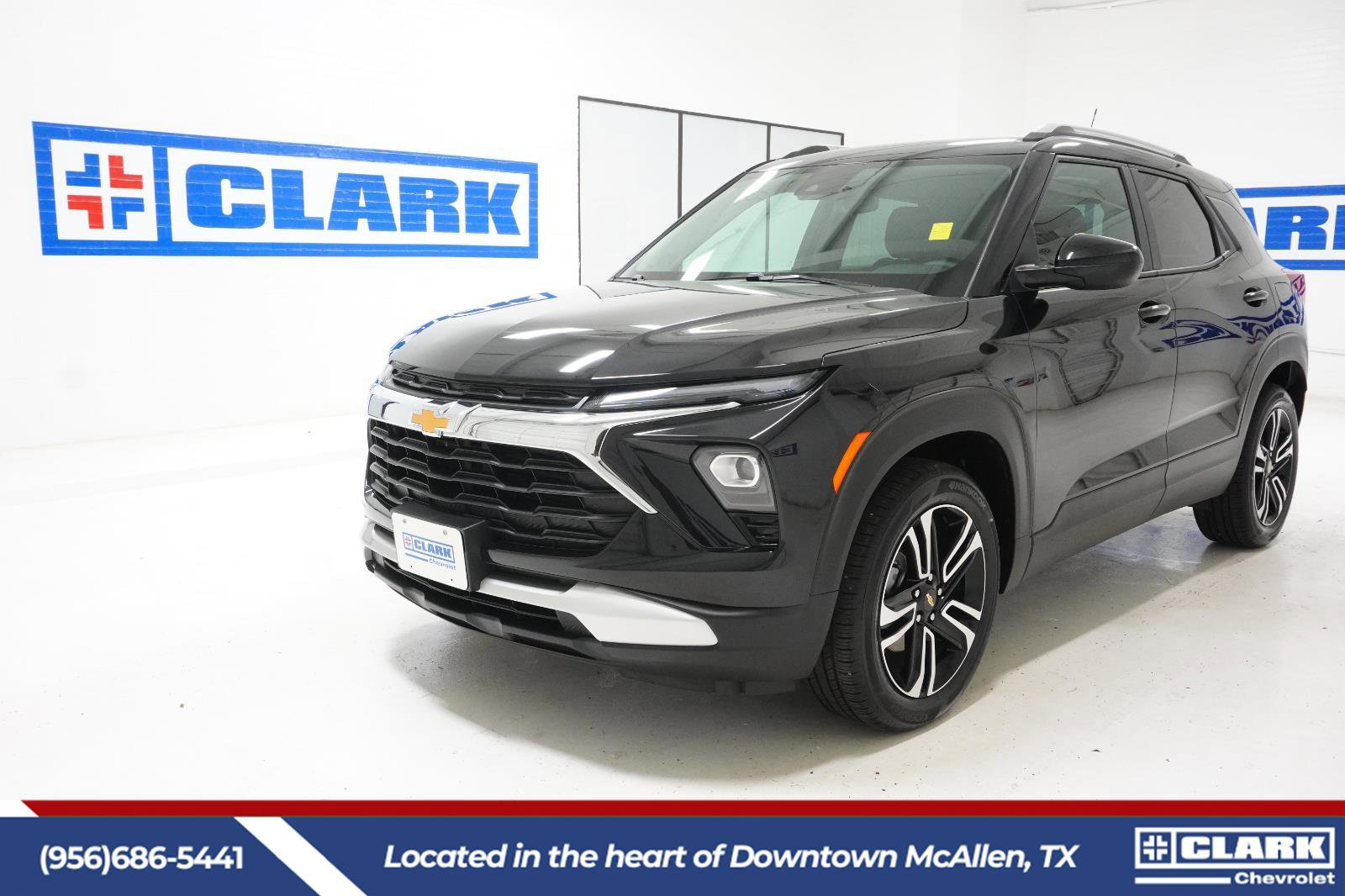 Used 2026 Chevrolet TrailBlazer LT w/ Driver Confidence Package image 1