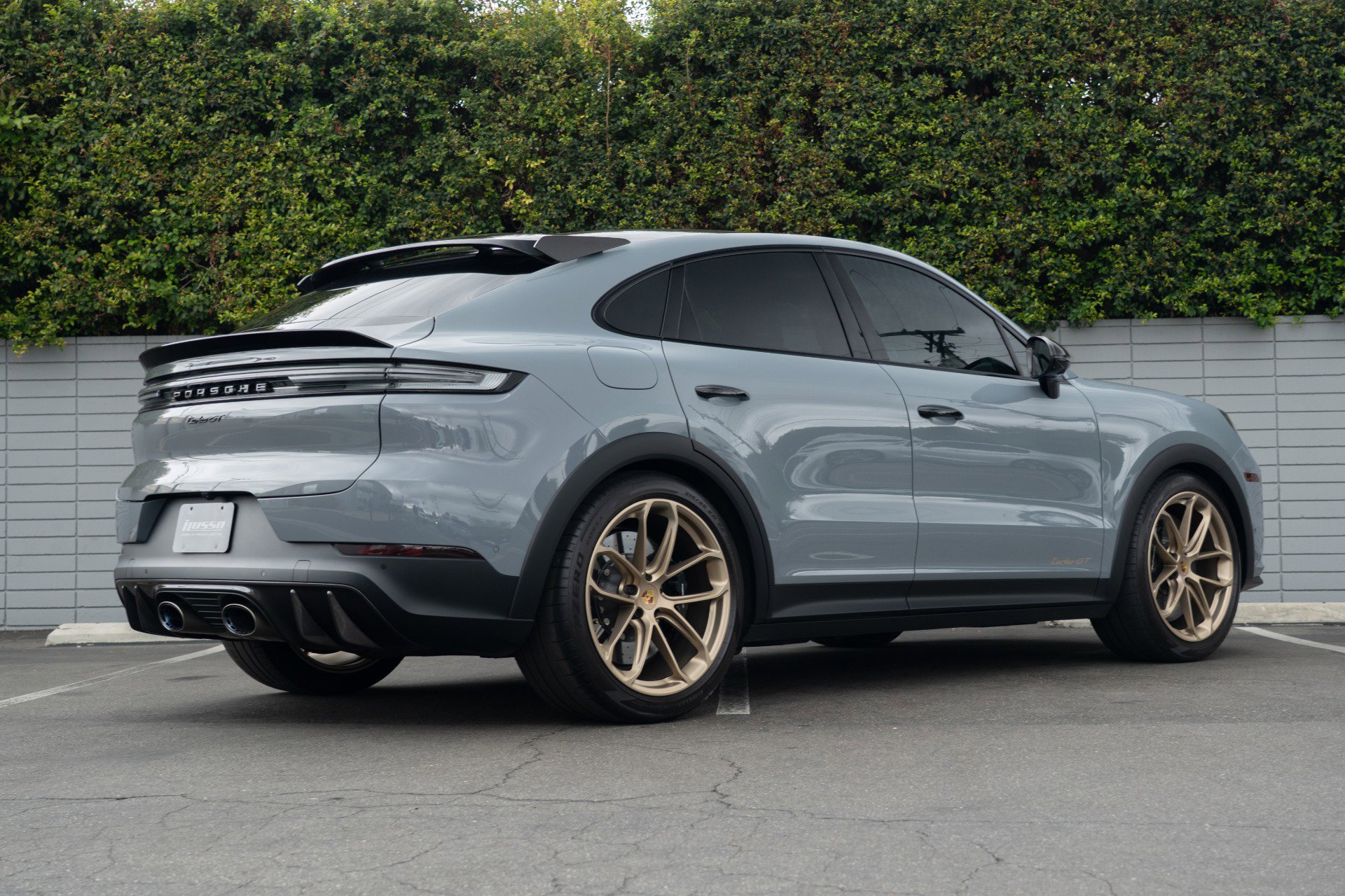 Used 2024 Porsche Cayenne Turbo GT image 37