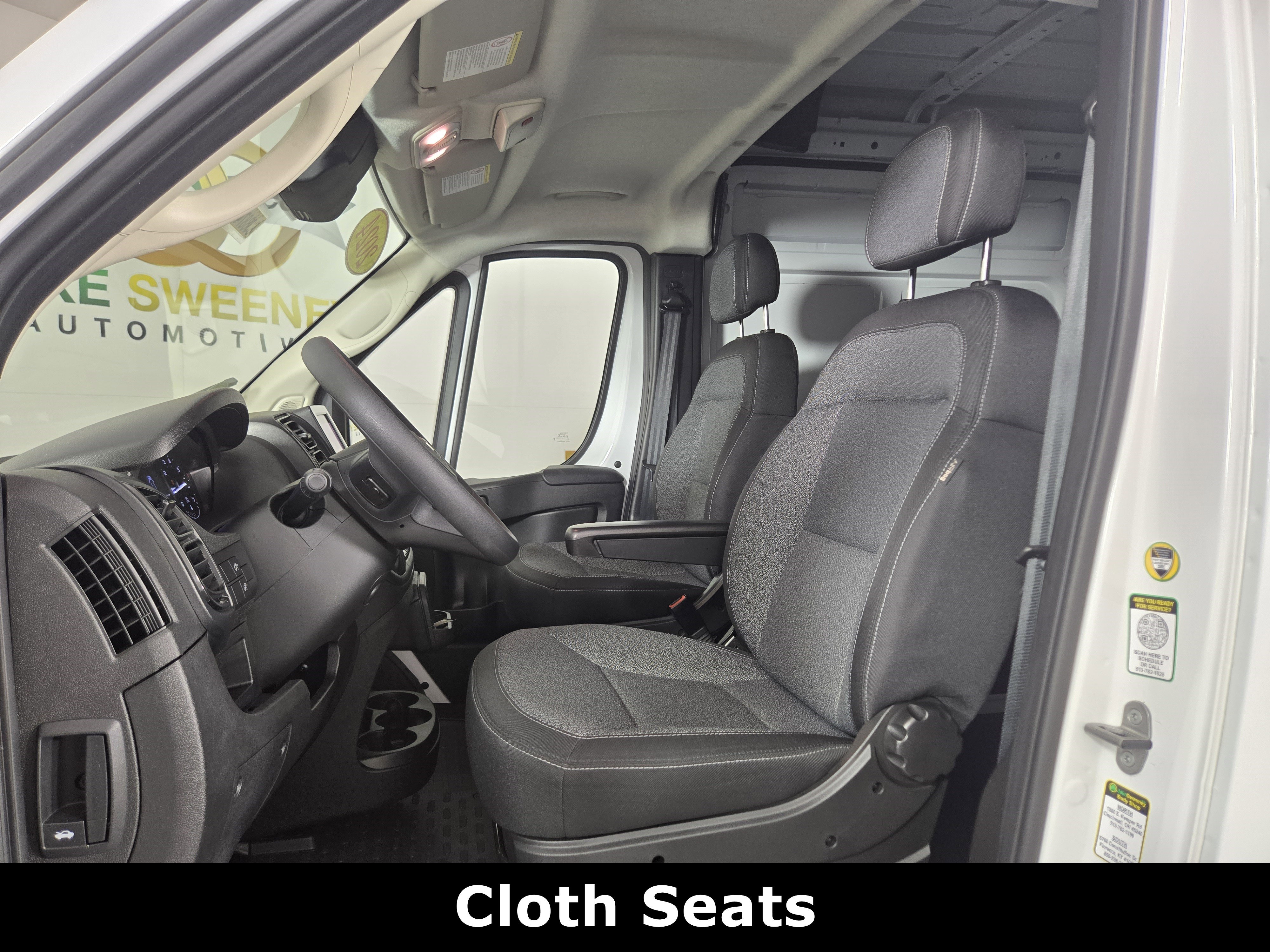 Used 2024 RAM ProMaster 2500 w/ Convenience Group image 12