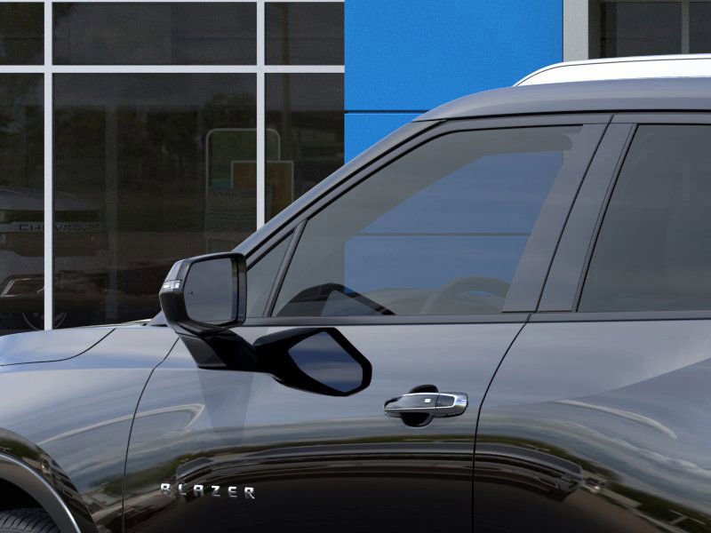 New 2025 Chevrolet Blazer Premier w/ Enhanced Convenience Package image 12