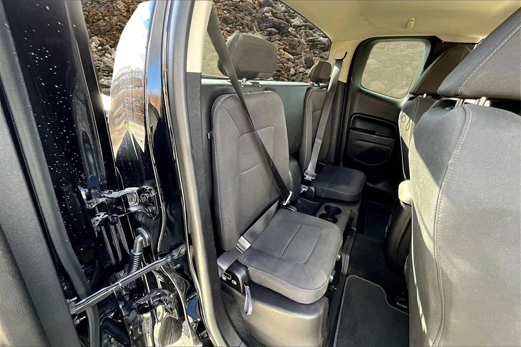 Used 2016 Chevrolet Colorado LT image 24