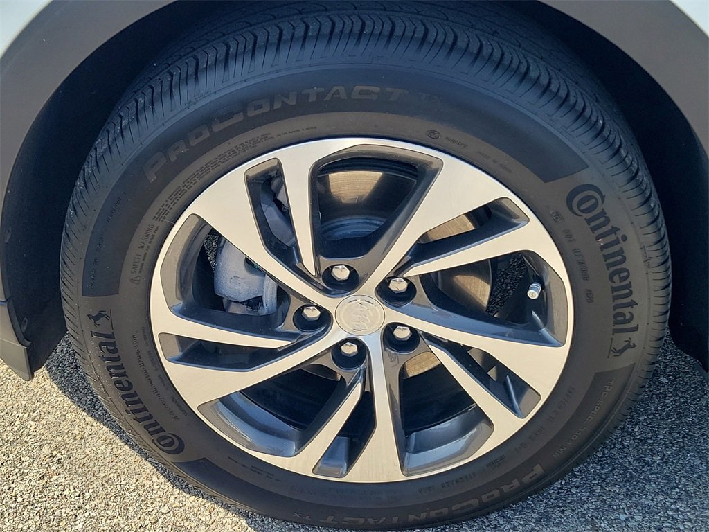 Used 2021 Buick Envision Essence image 11