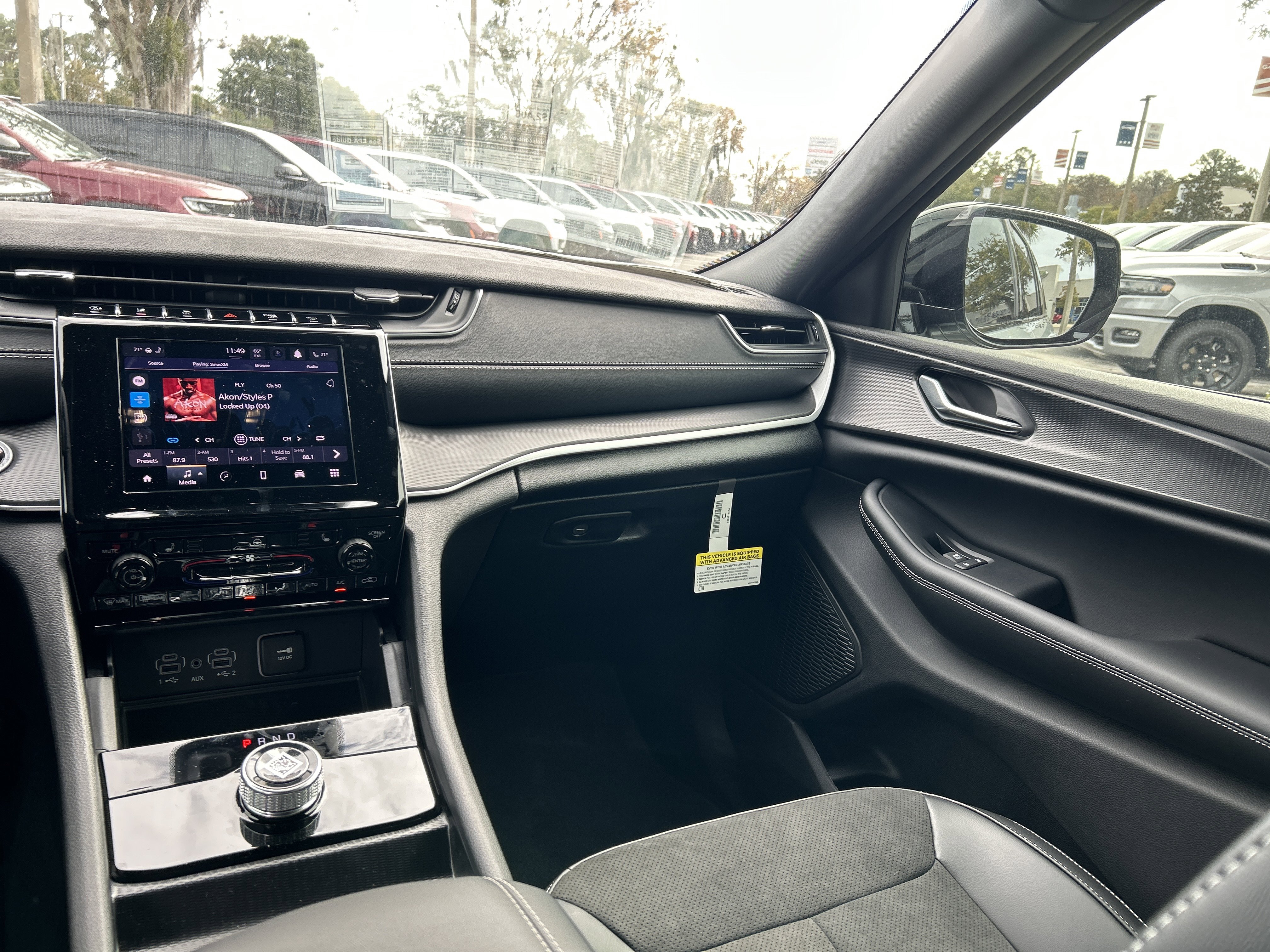 New 2025 Jeep Grand Cherokee Altitude image 42