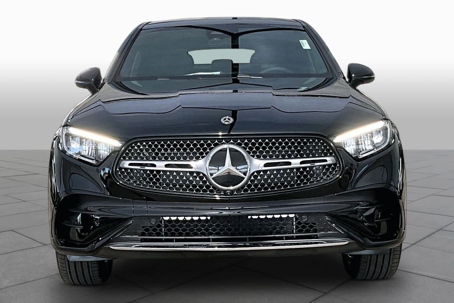 New 2027 Mercedes-Benz GLC 300 4MATIC image 3