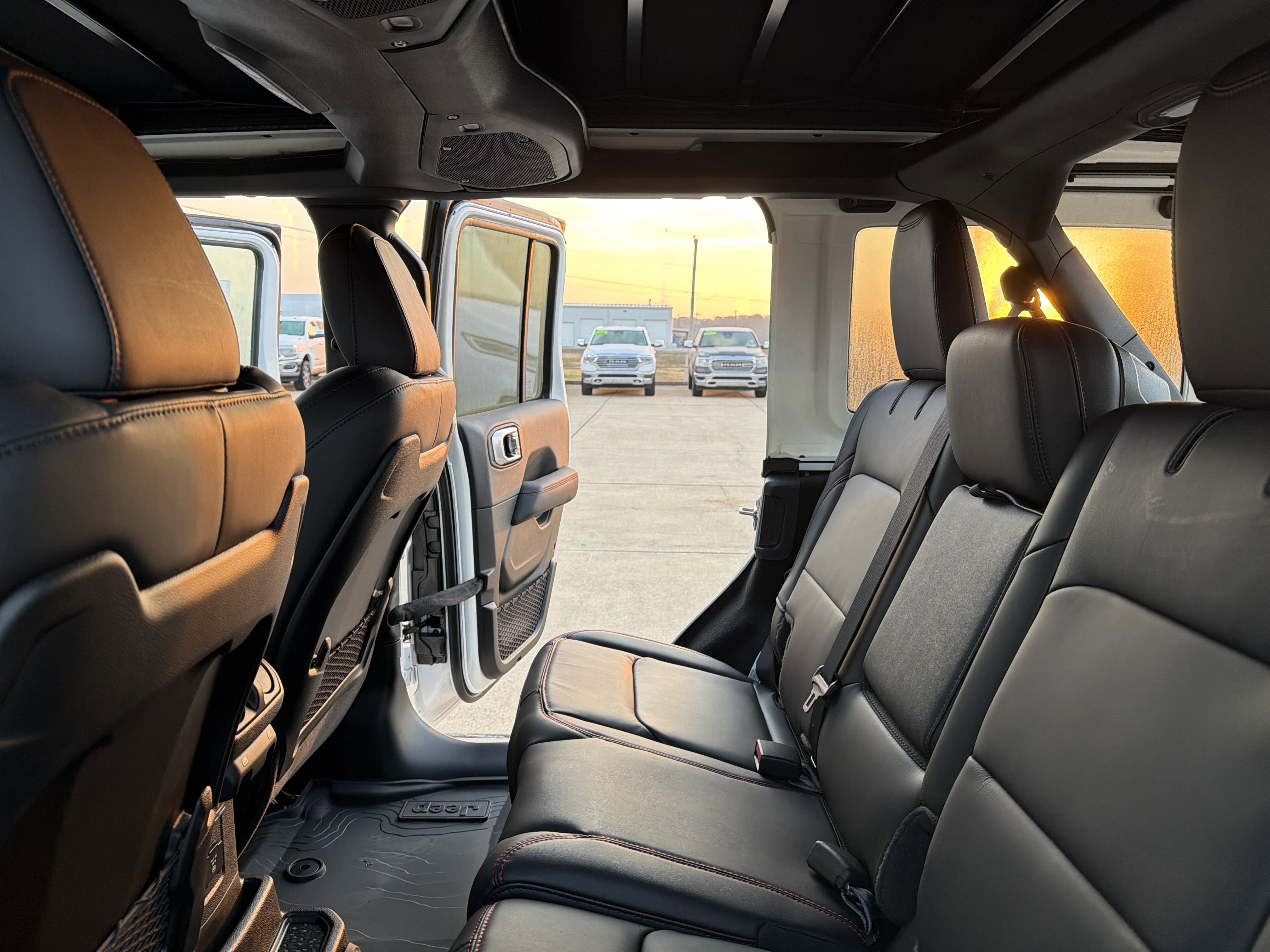 New 2026 Jeep Wrangler Unlimited Rubicon image 33