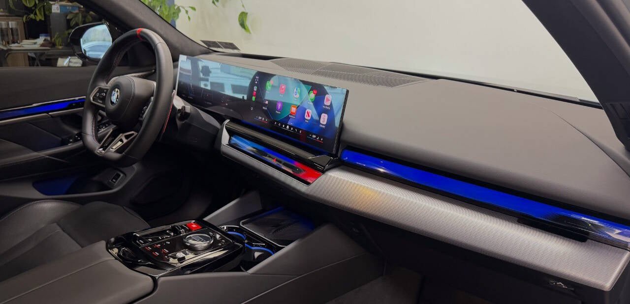 Used 2026 BMW M5 Touring image 58